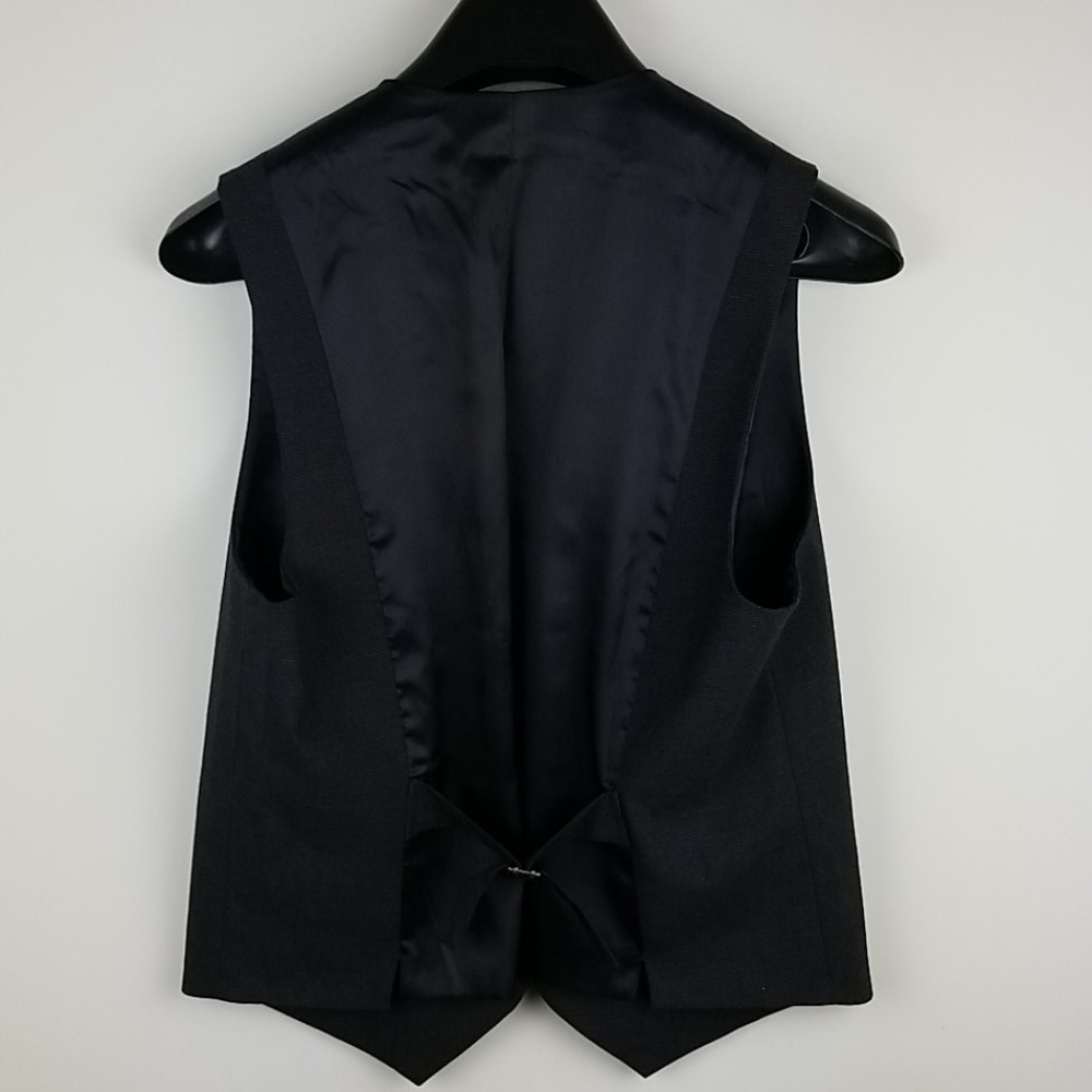Perry Ellis - Picture 2 of 4